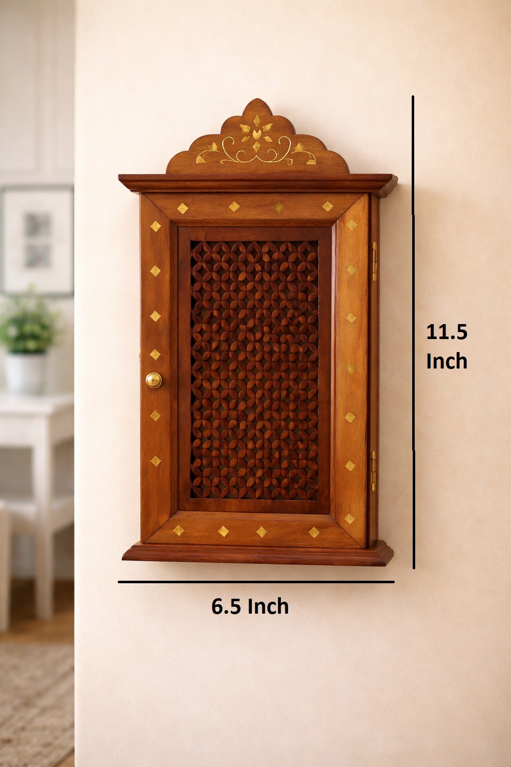 Decorative wooden key holder for Indian home entrance