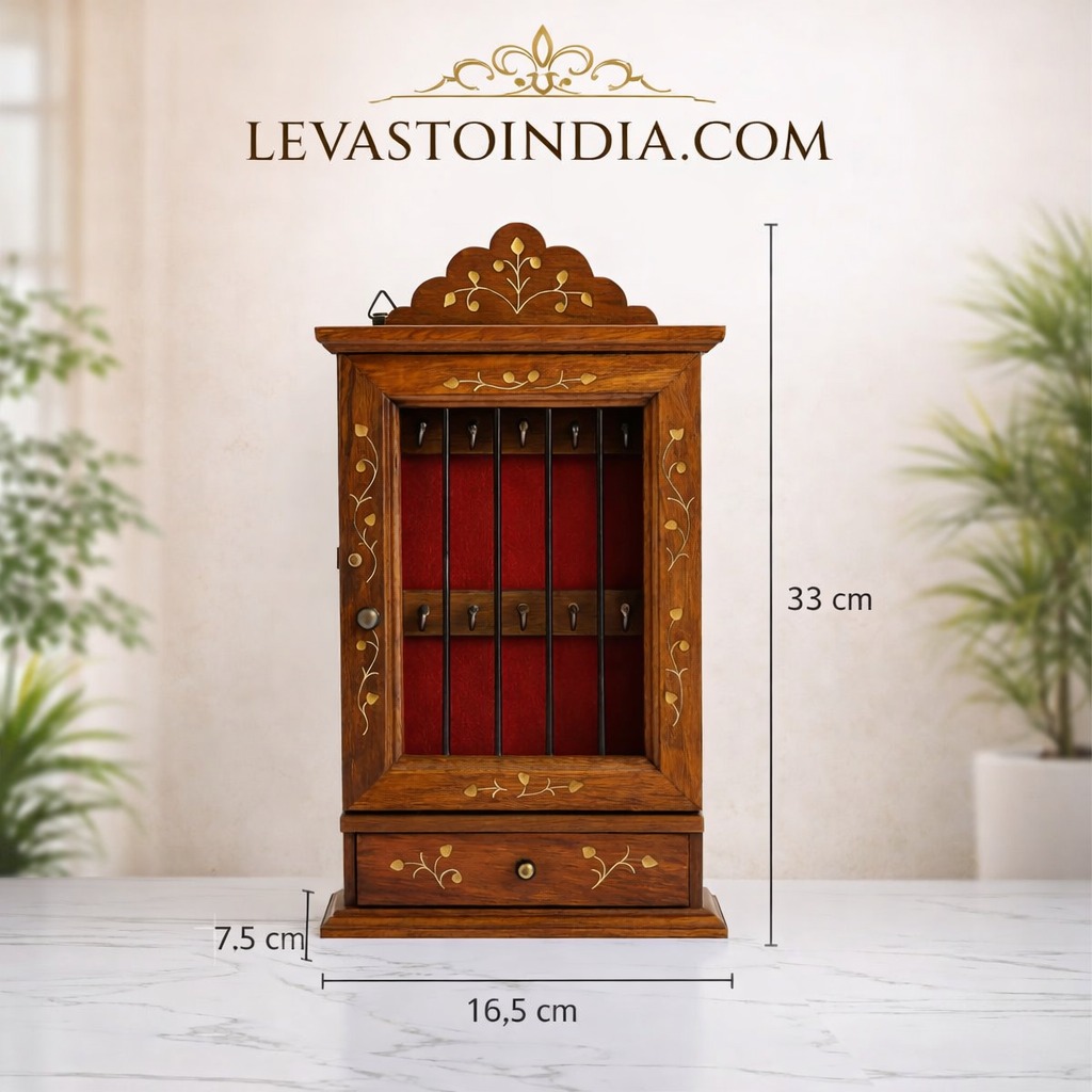 Wall mounted wooden key holder for entrance